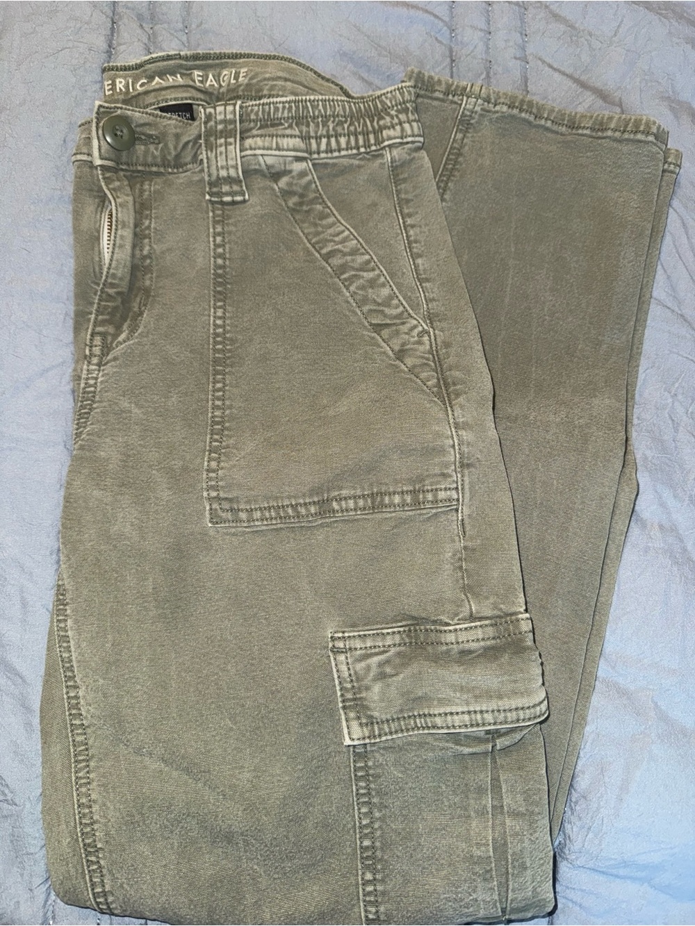 American Eagle Outfitters Olive Green Straight Leg Cargo Pants